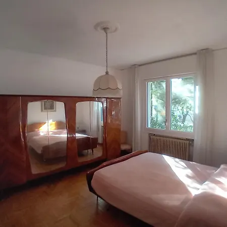 Apartment 19 *